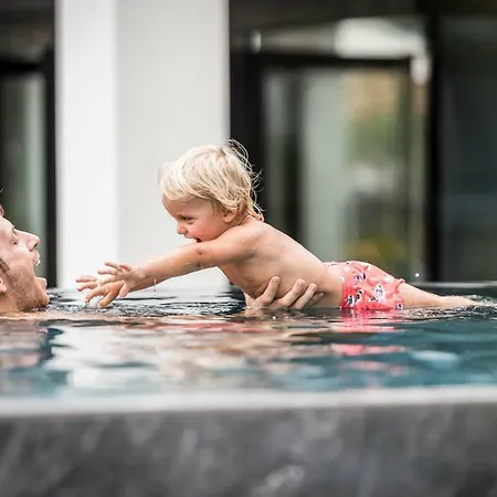 Biancaneve Family Hotel 4*
